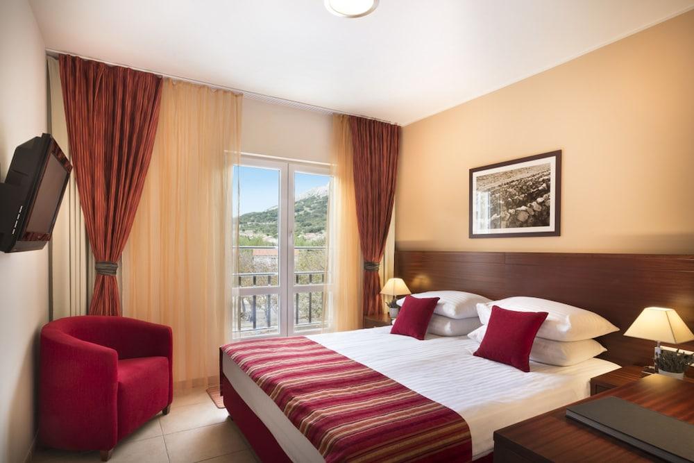Valamar Atrium Residence Baška Εξωτερικό φωτογραφία