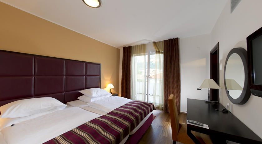 Valamar Atrium Residence Baška Εξωτερικό φωτογραφία